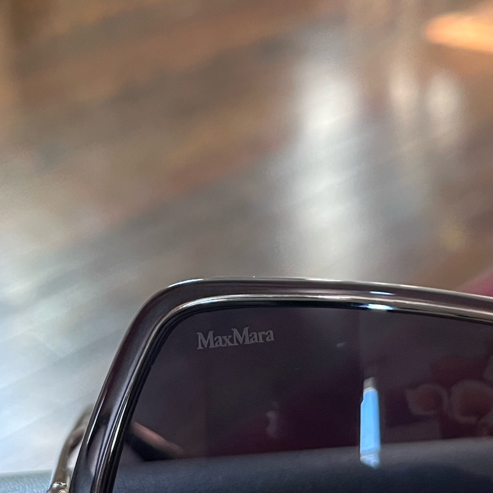 Max Mara Grey Translucent: Grey Gradient Sunglass… - image 5